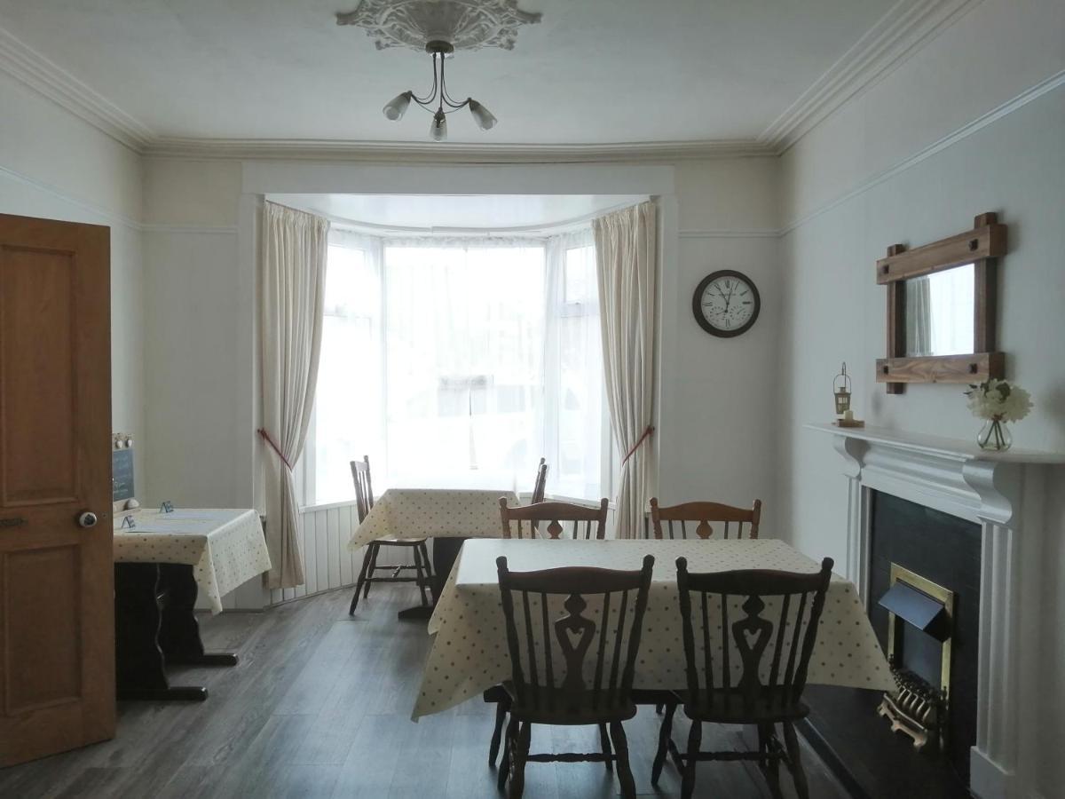 Harbourlight Guesthouse Сондърсфут Екстериор снимка